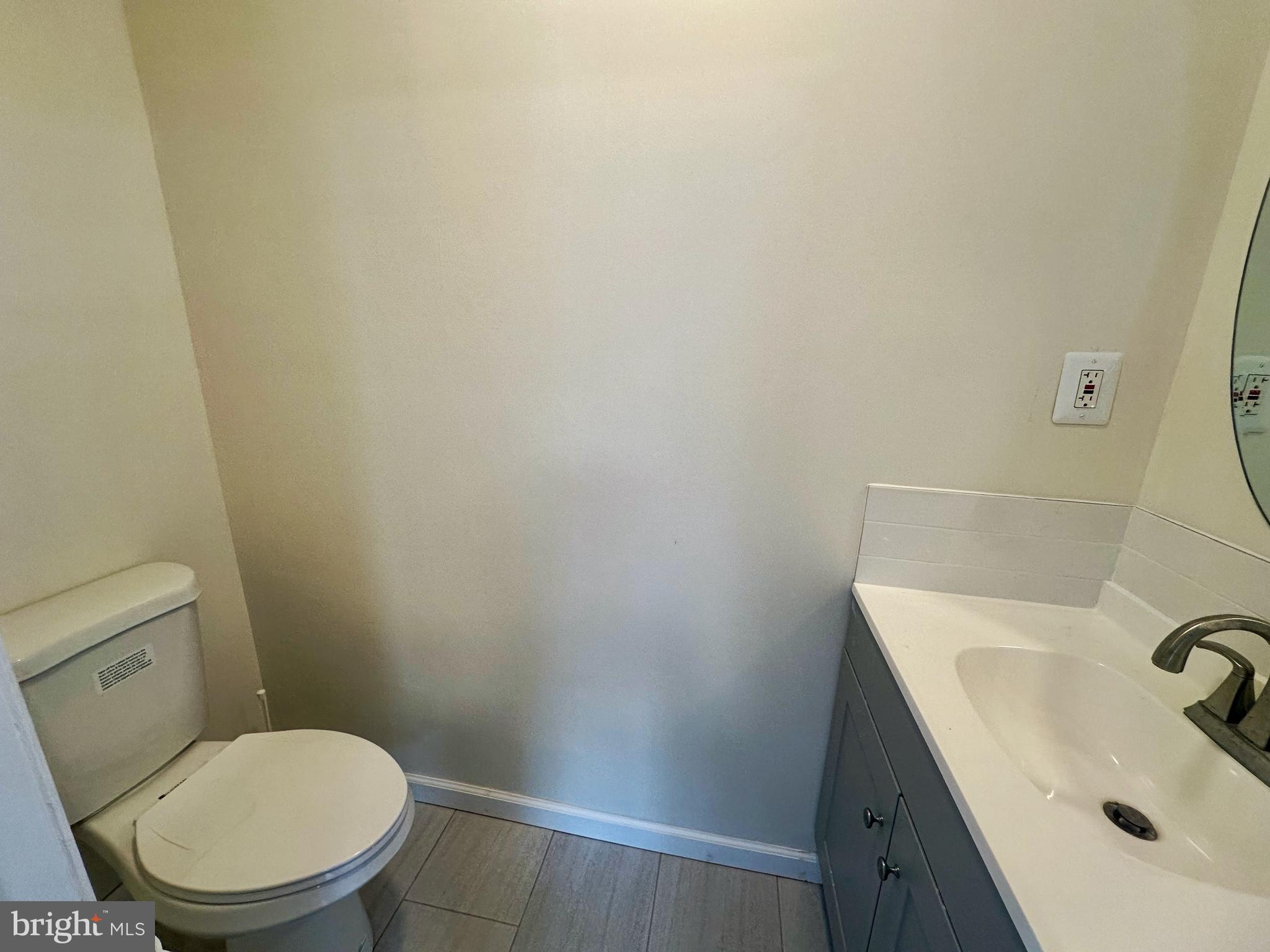 HAMPDEN HISTORIC DISTRICT - Residential Lease