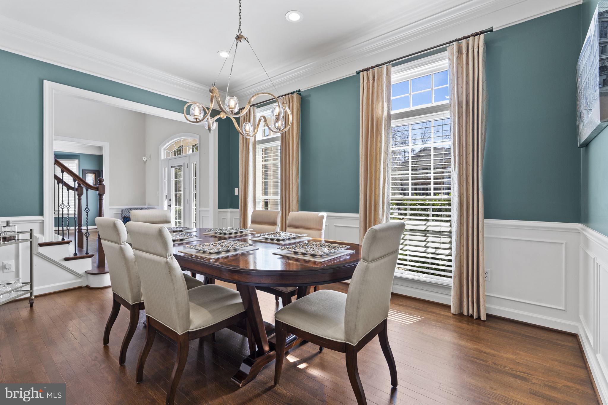 NORTHLAKE - Residential