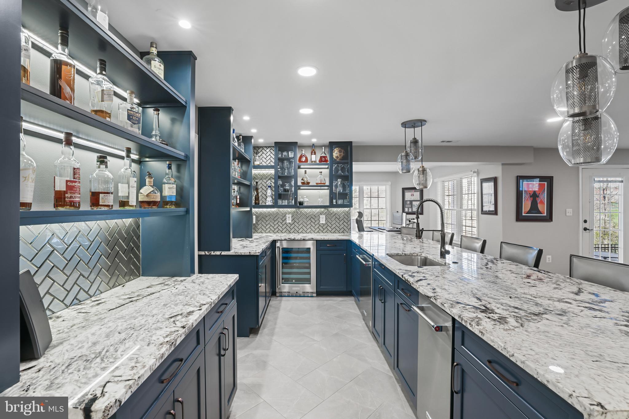 NORTHLAKE - Residential