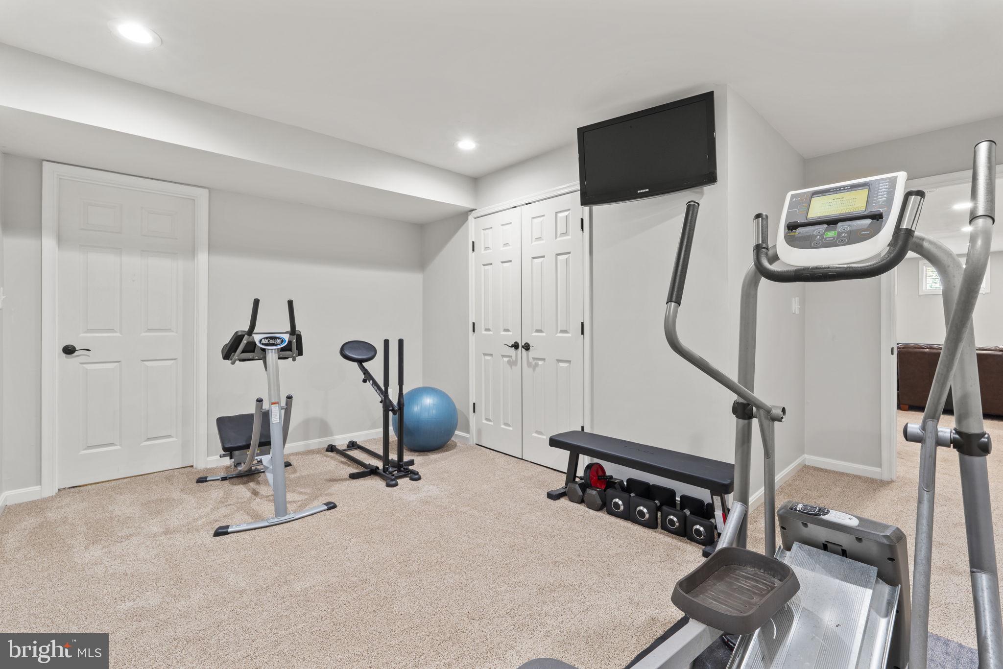 NORTHLAKE - Residential