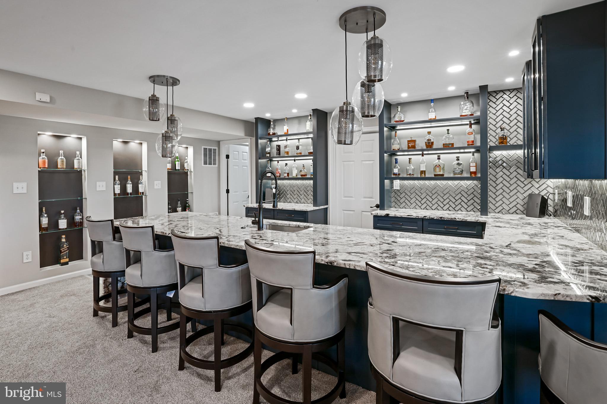 NORTHLAKE - Residential