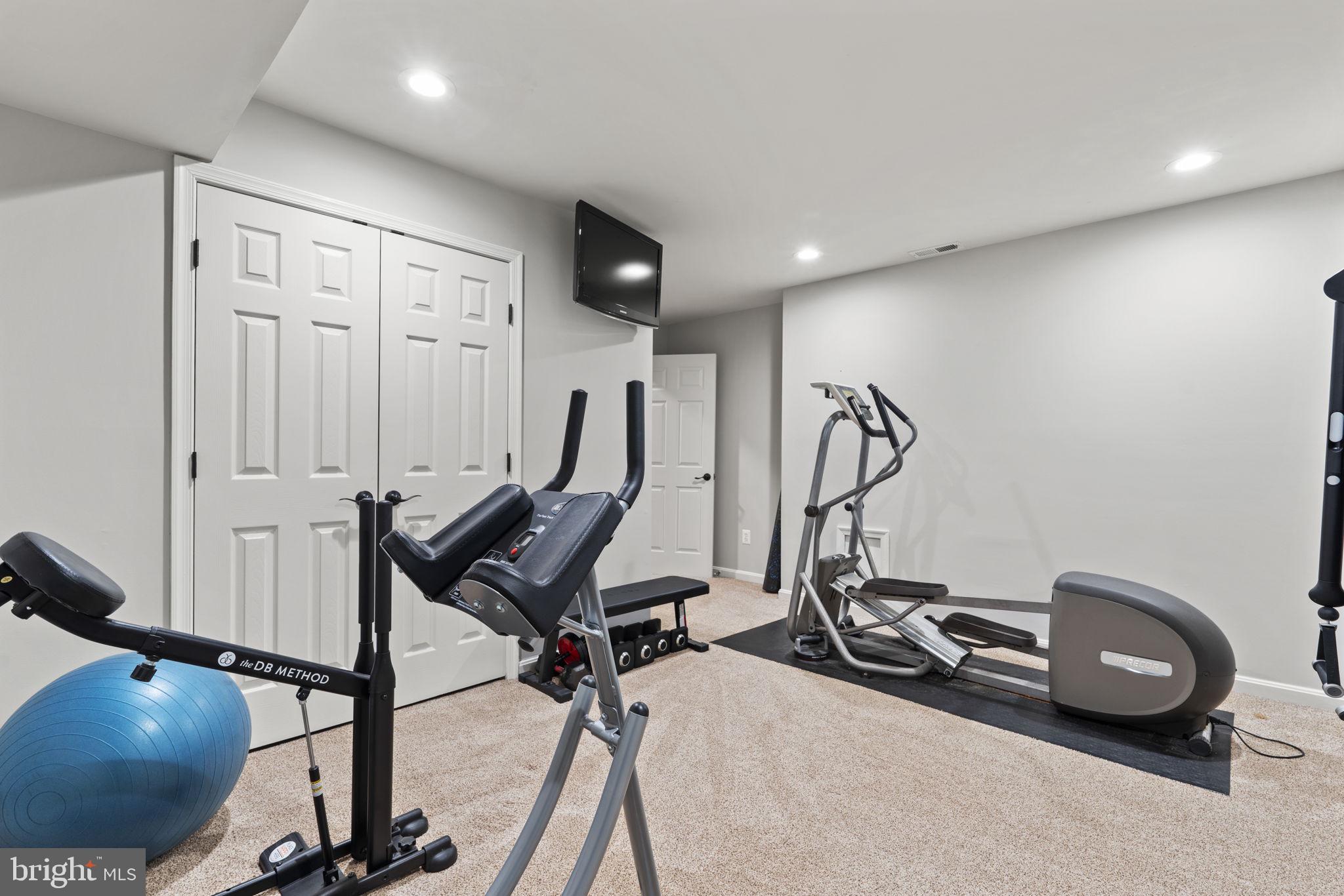 NORTHLAKE - Residential