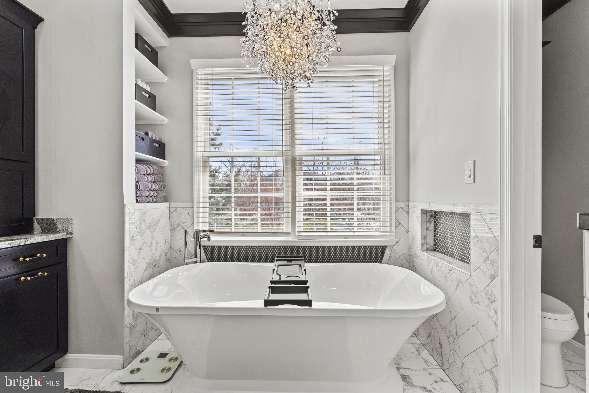 NORTHLAKE - Residential