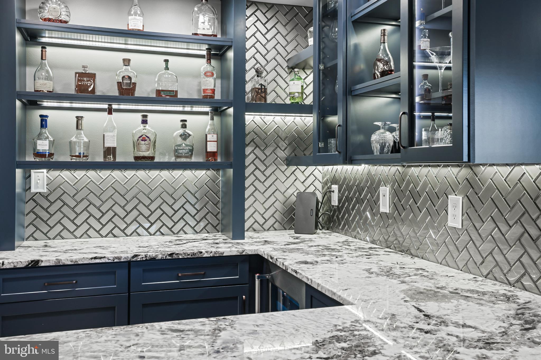 NORTHLAKE - Residential