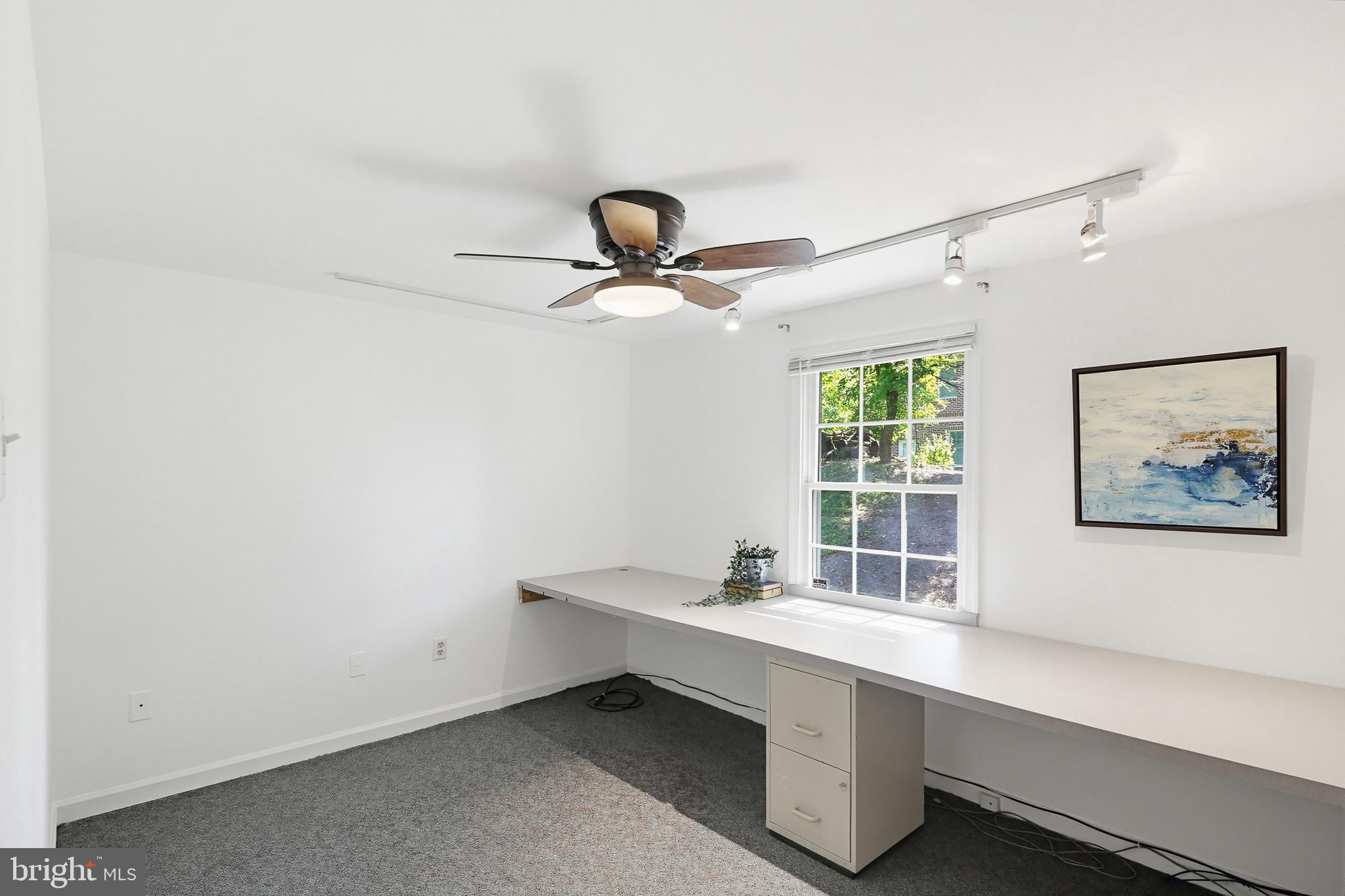 LINWOOD - Residential