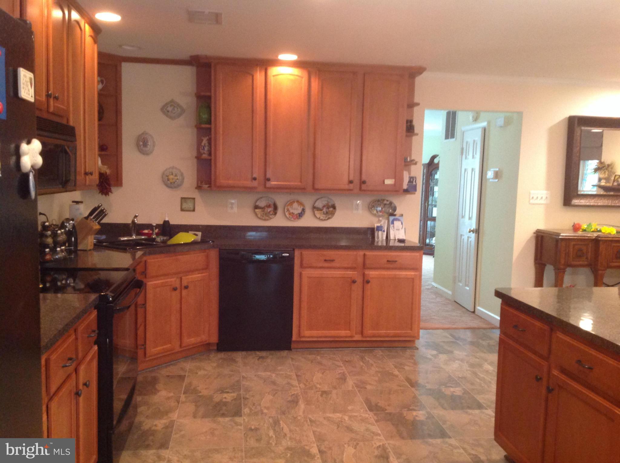 HICKORY RIDGE LA PLATA - Residential Lease