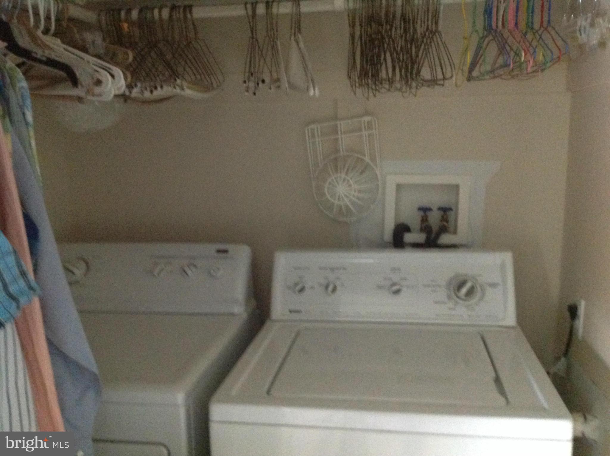 HICKORY RIDGE LA PLATA - Residential Lease