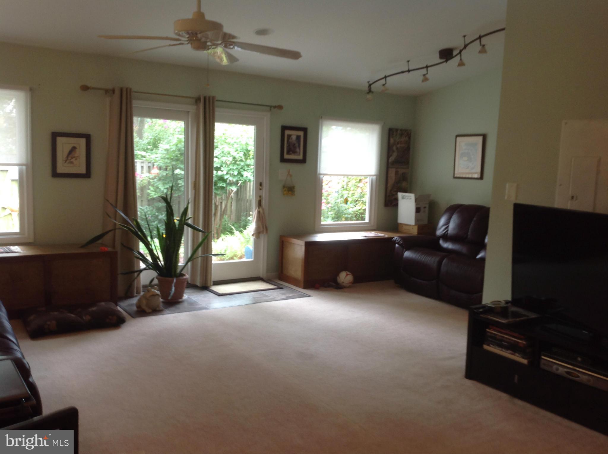 HICKORY RIDGE LA PLATA - Residential Lease