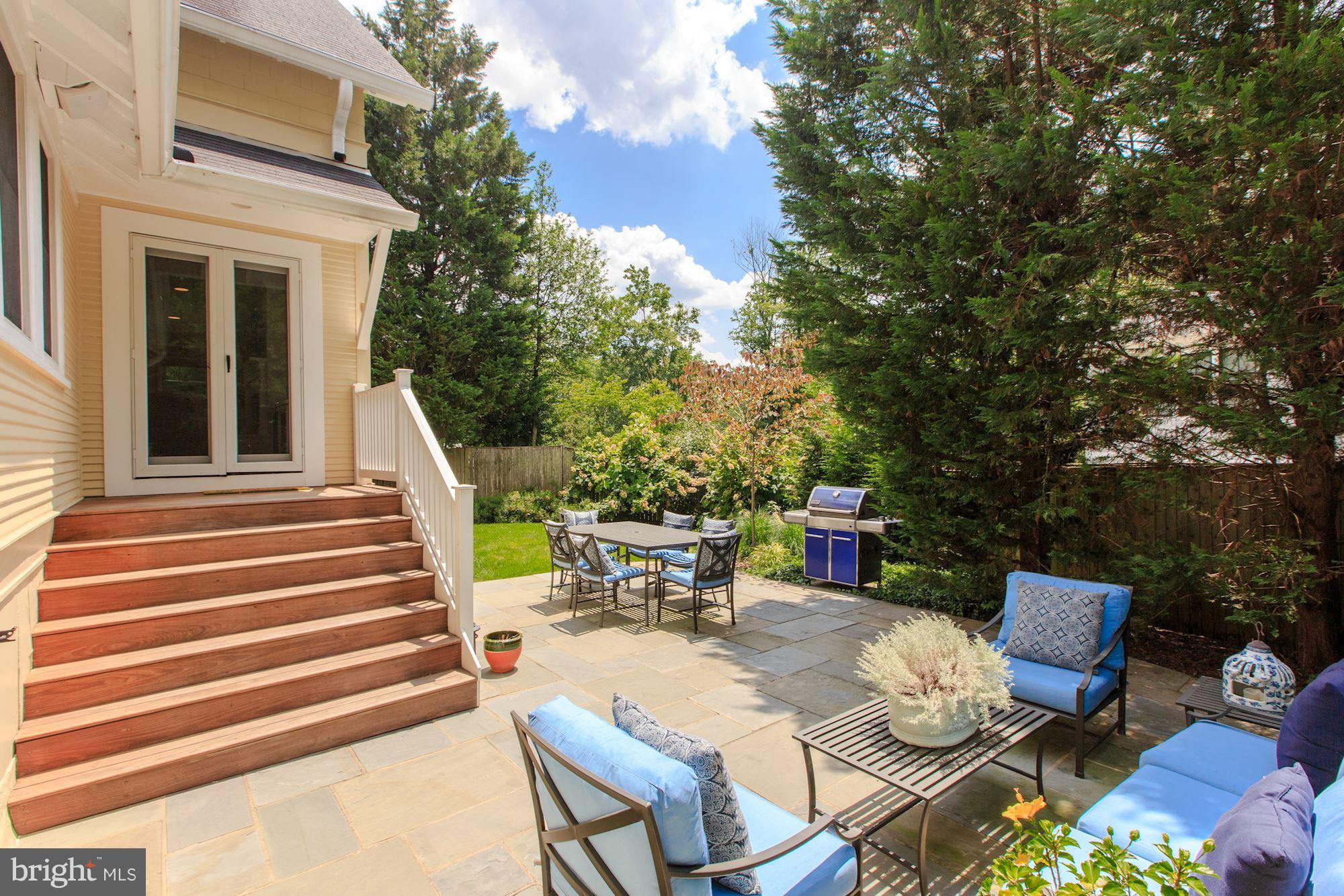 NORTH ARLINGTON - Residential