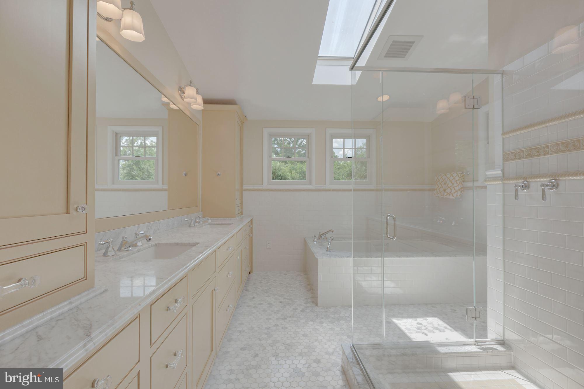 NORTH ARLINGTON - Residential