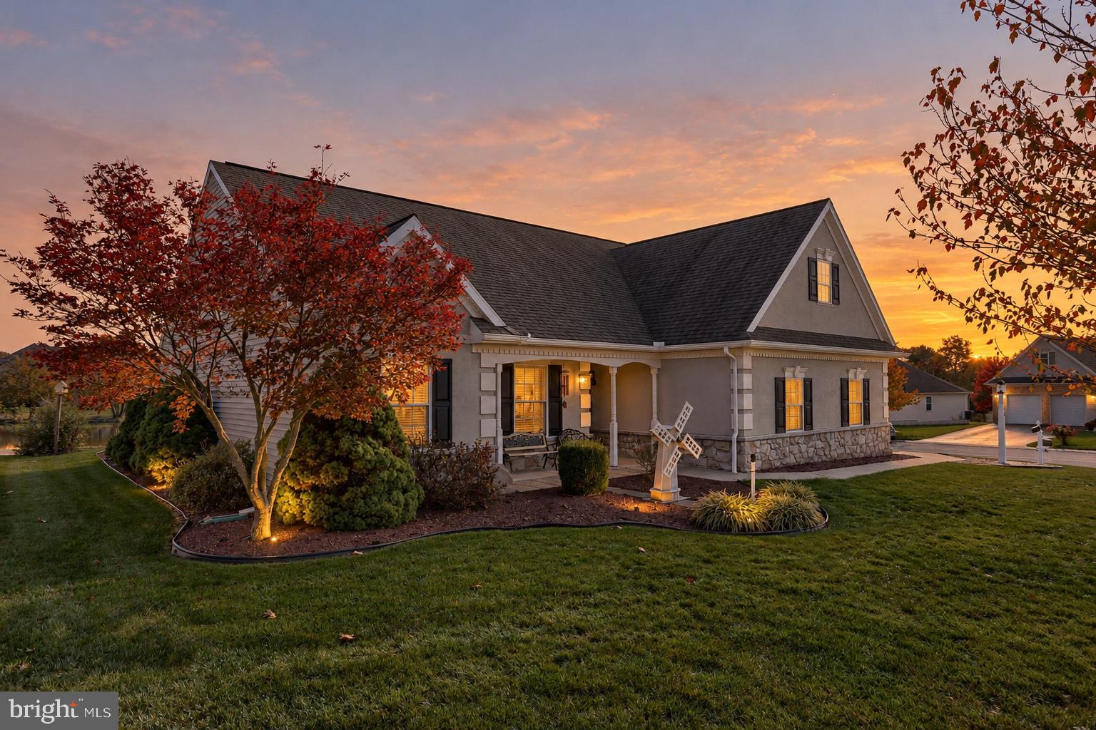 816 WALNUT CREST DRIVE