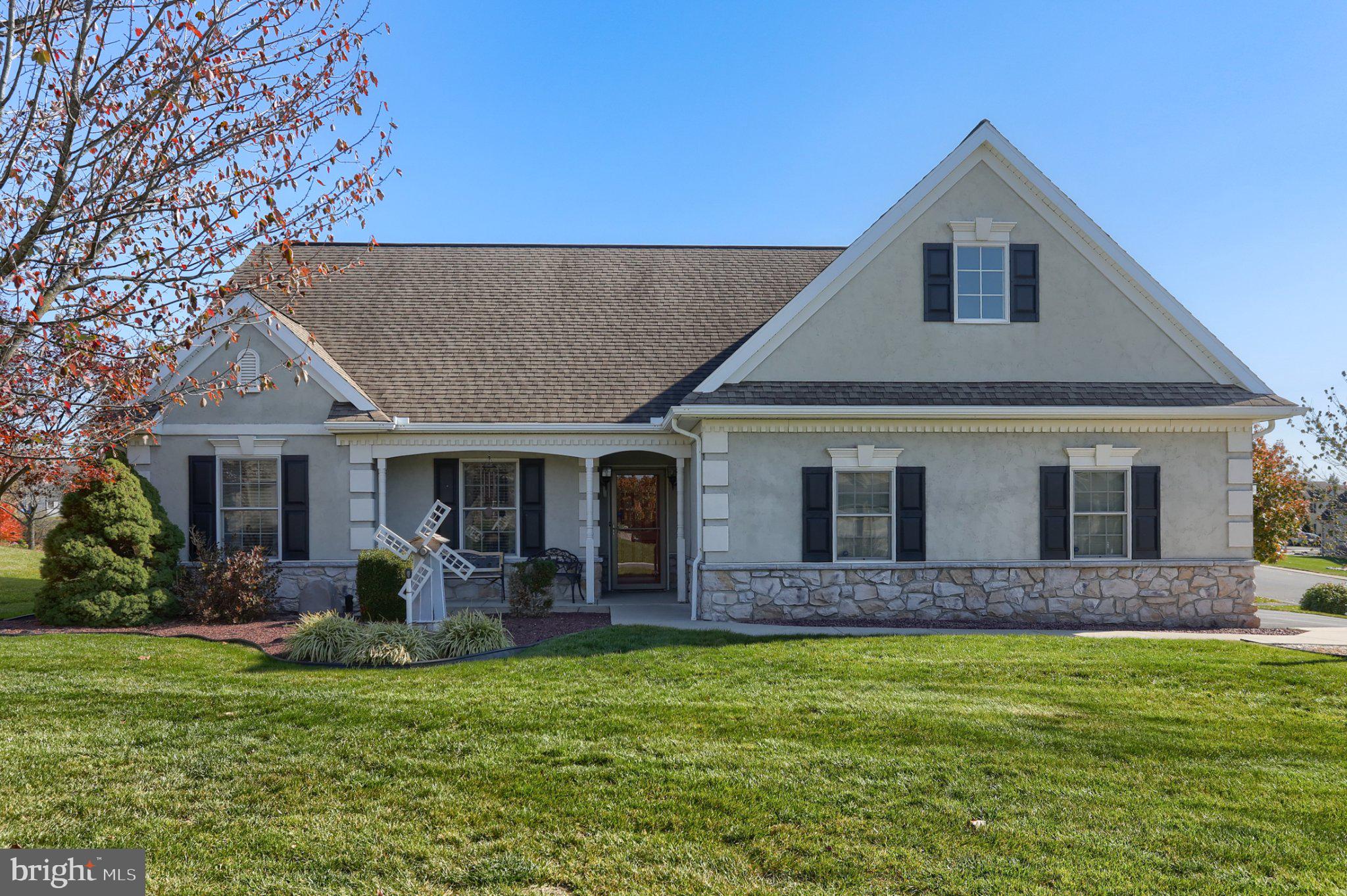 816 WALNUT CREST DRIVE