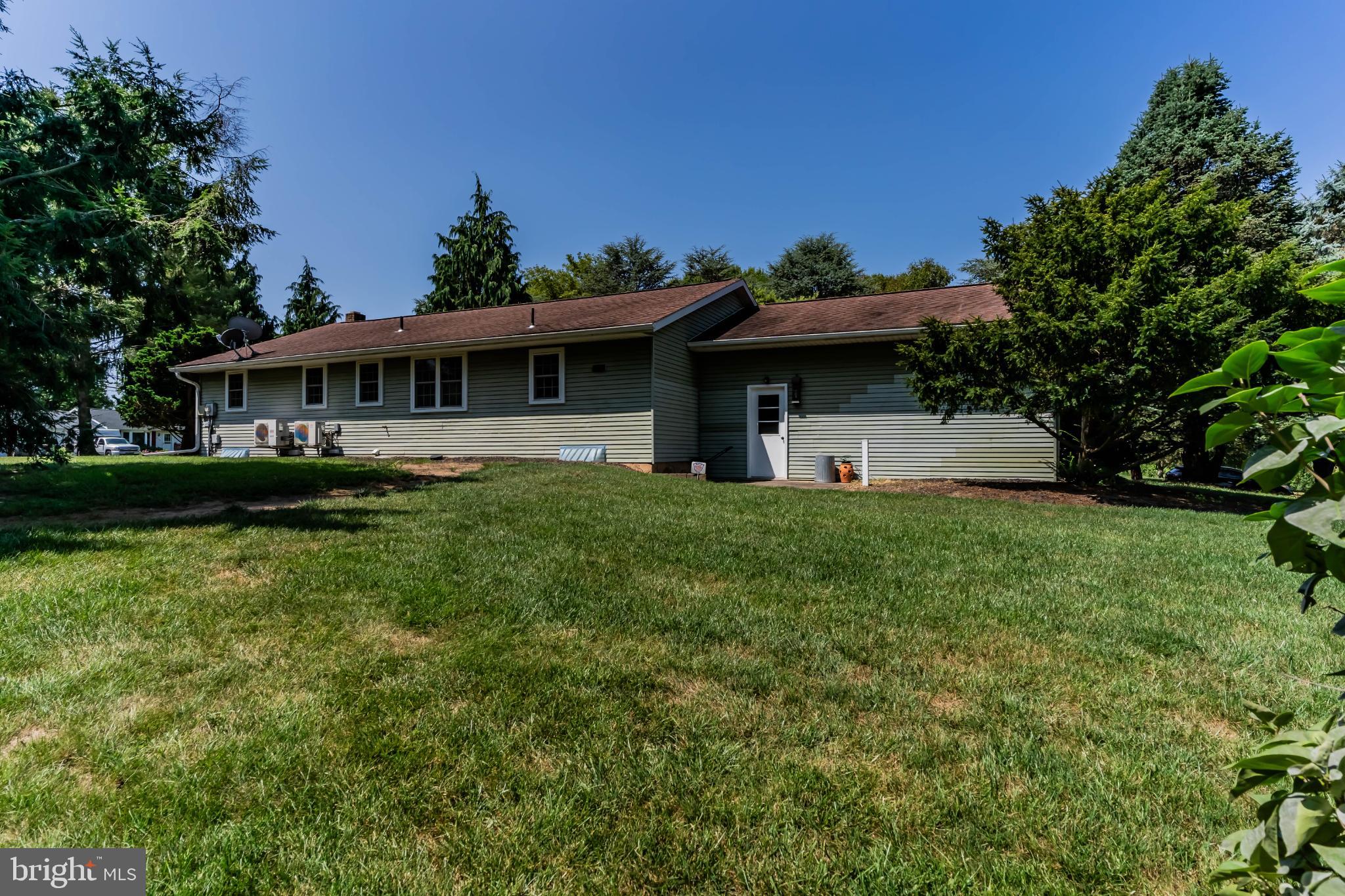 GREENBRIAR MEADOWS - Residential