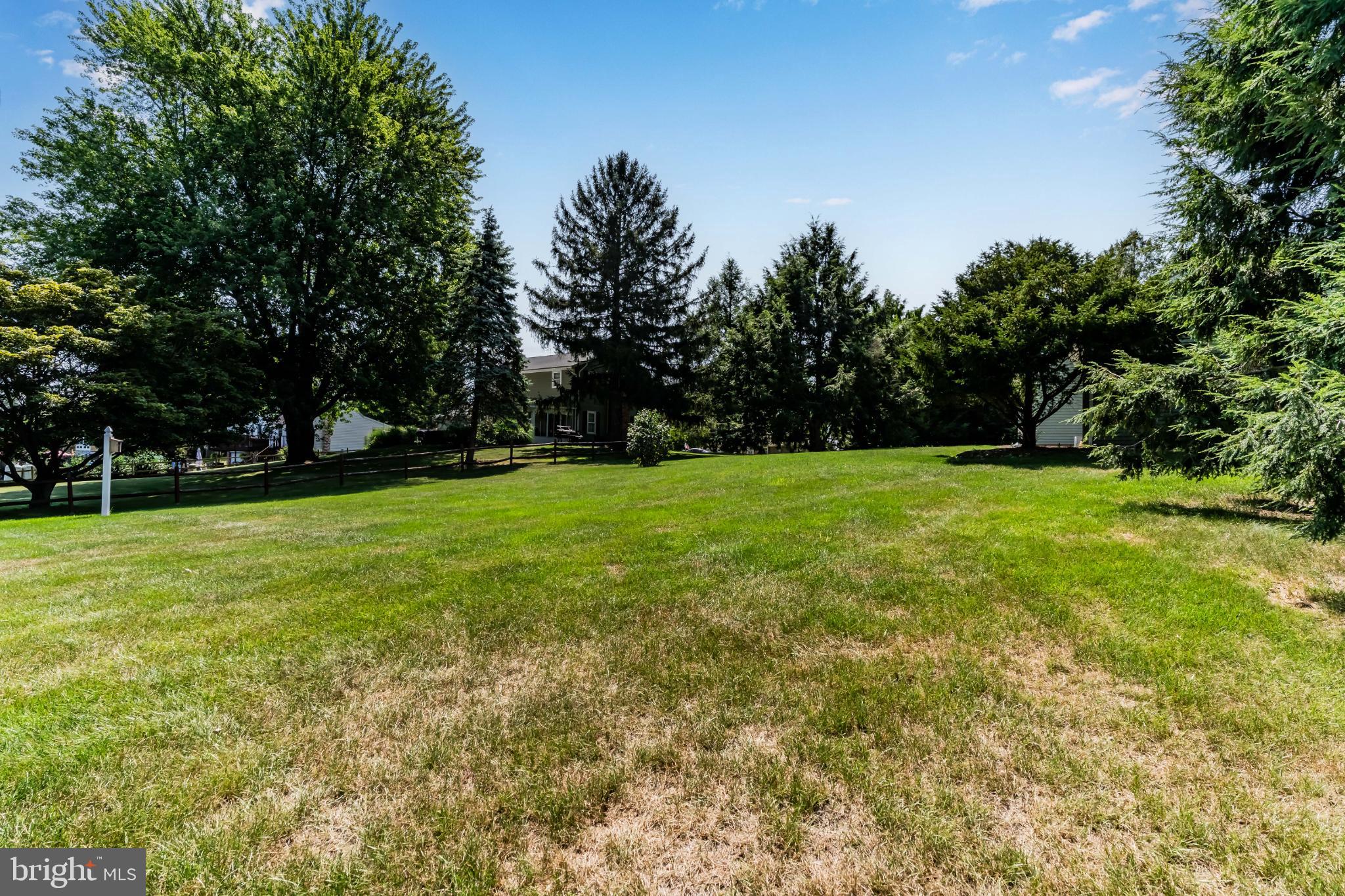 GREENBRIAR MEADOWS - Residential