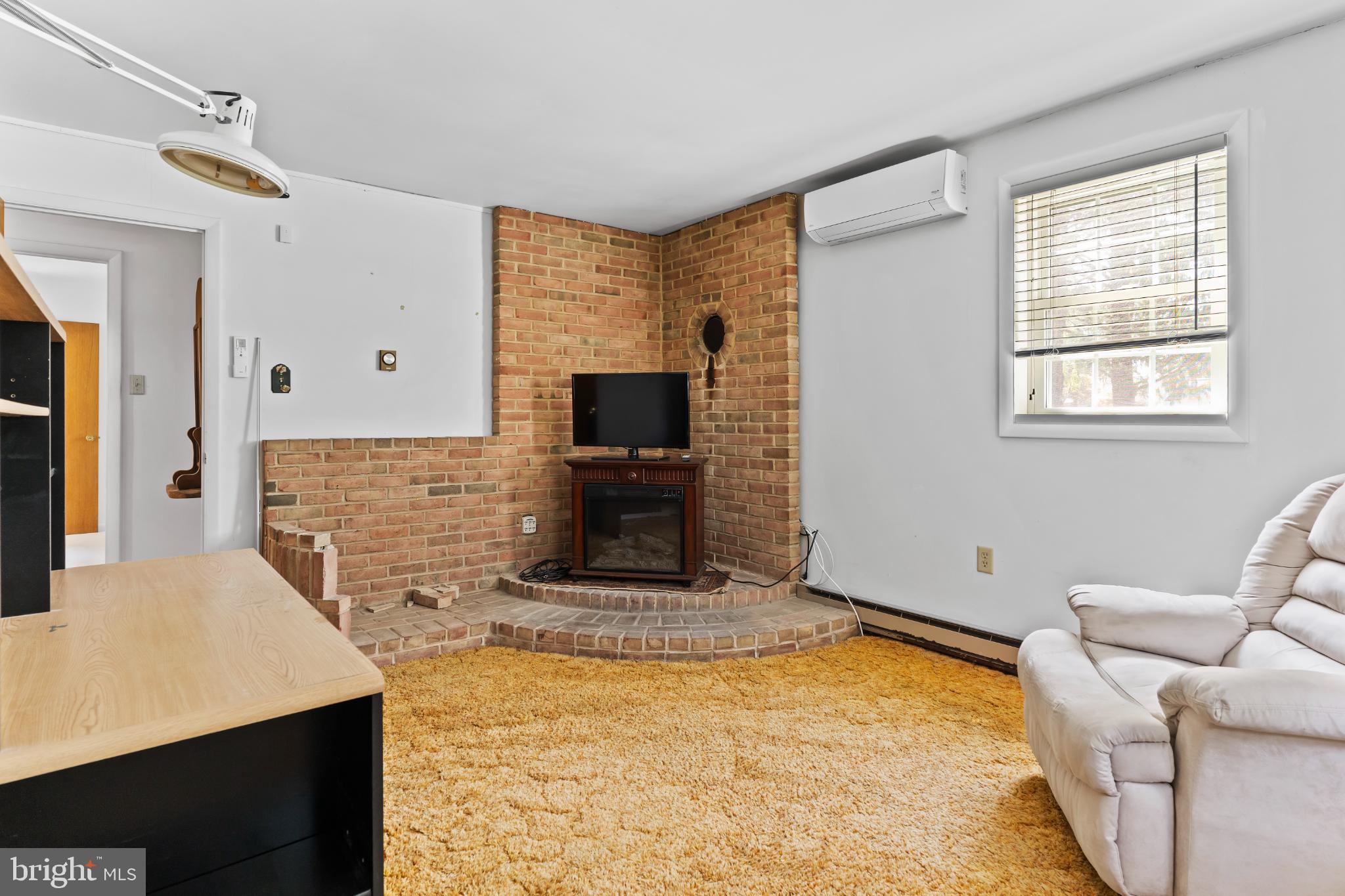 GREENBRIAR MEADOWS - Residential