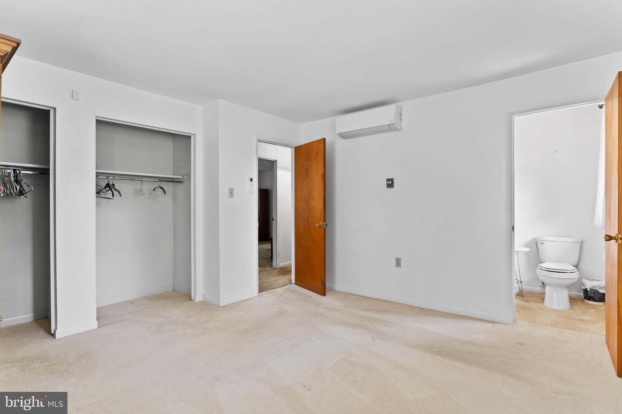 GREENBRIAR MEADOWS - Residential