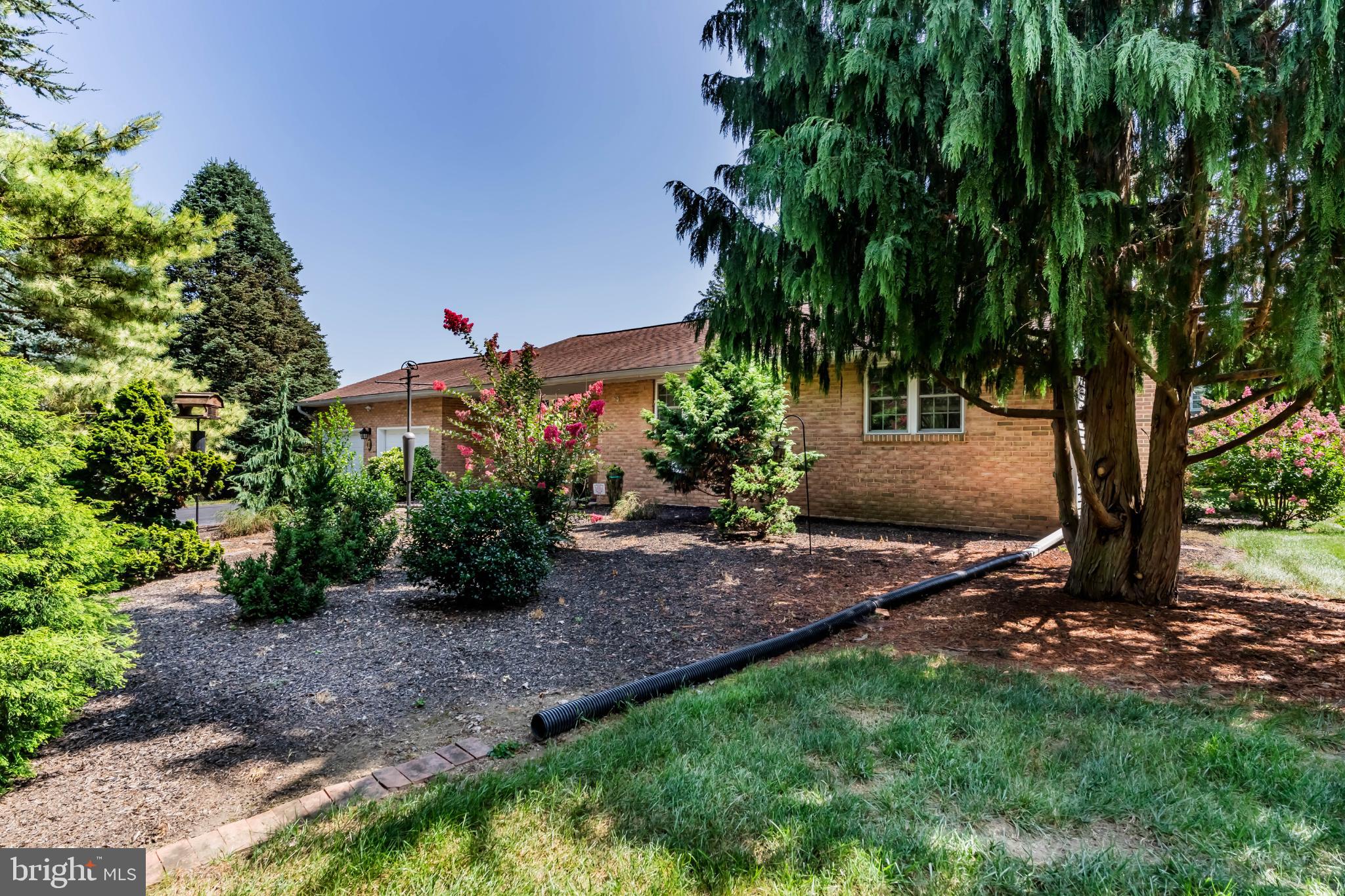 1 CHALFONT CIRCLE
