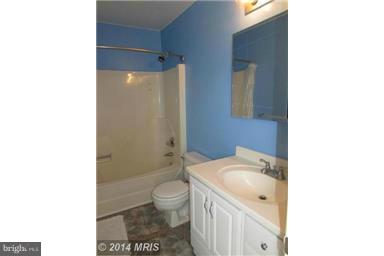 ROLAND SPRINGS - Residential Lease