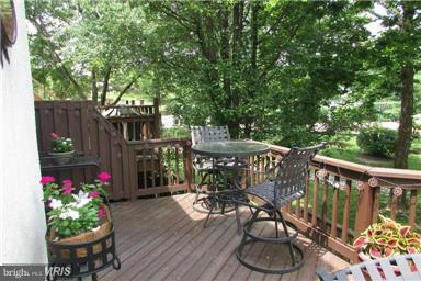 ROLAND SPRINGS - Residential Lease