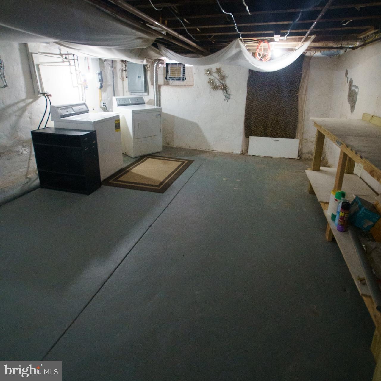 WEST PASSYUNK - Residential