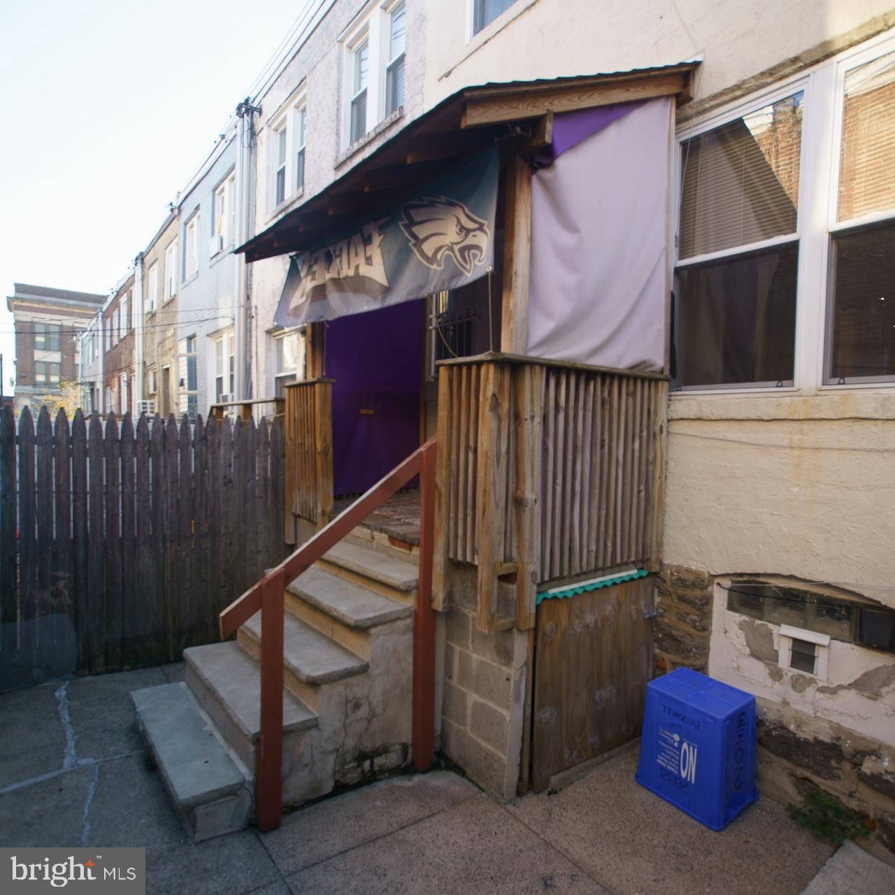 WEST PASSYUNK - Residential