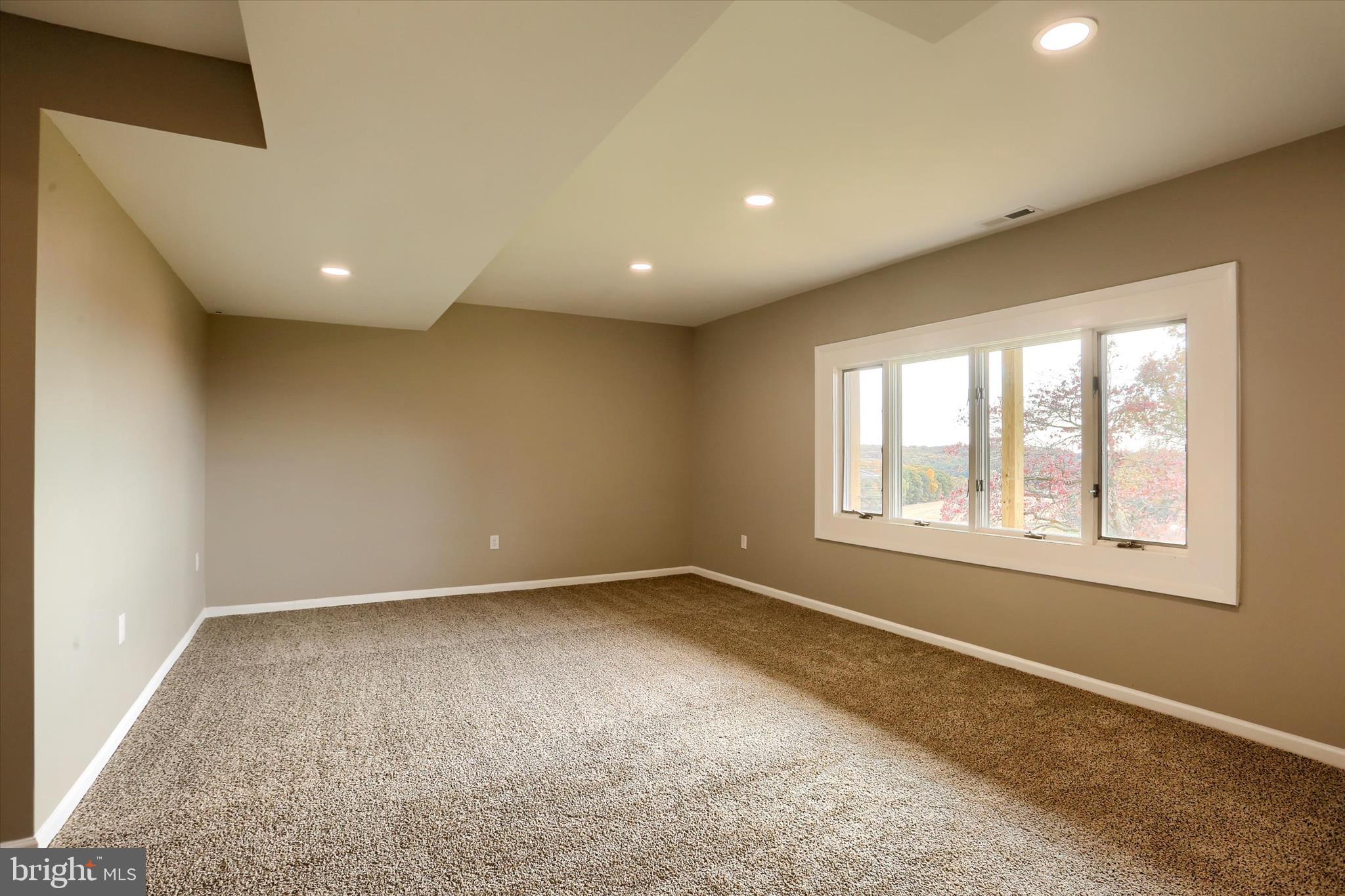 WEST MANHEIM TWP - Residential