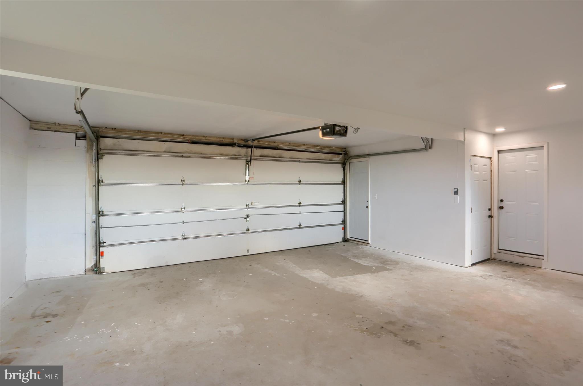 WEST MANHEIM TWP - Residential