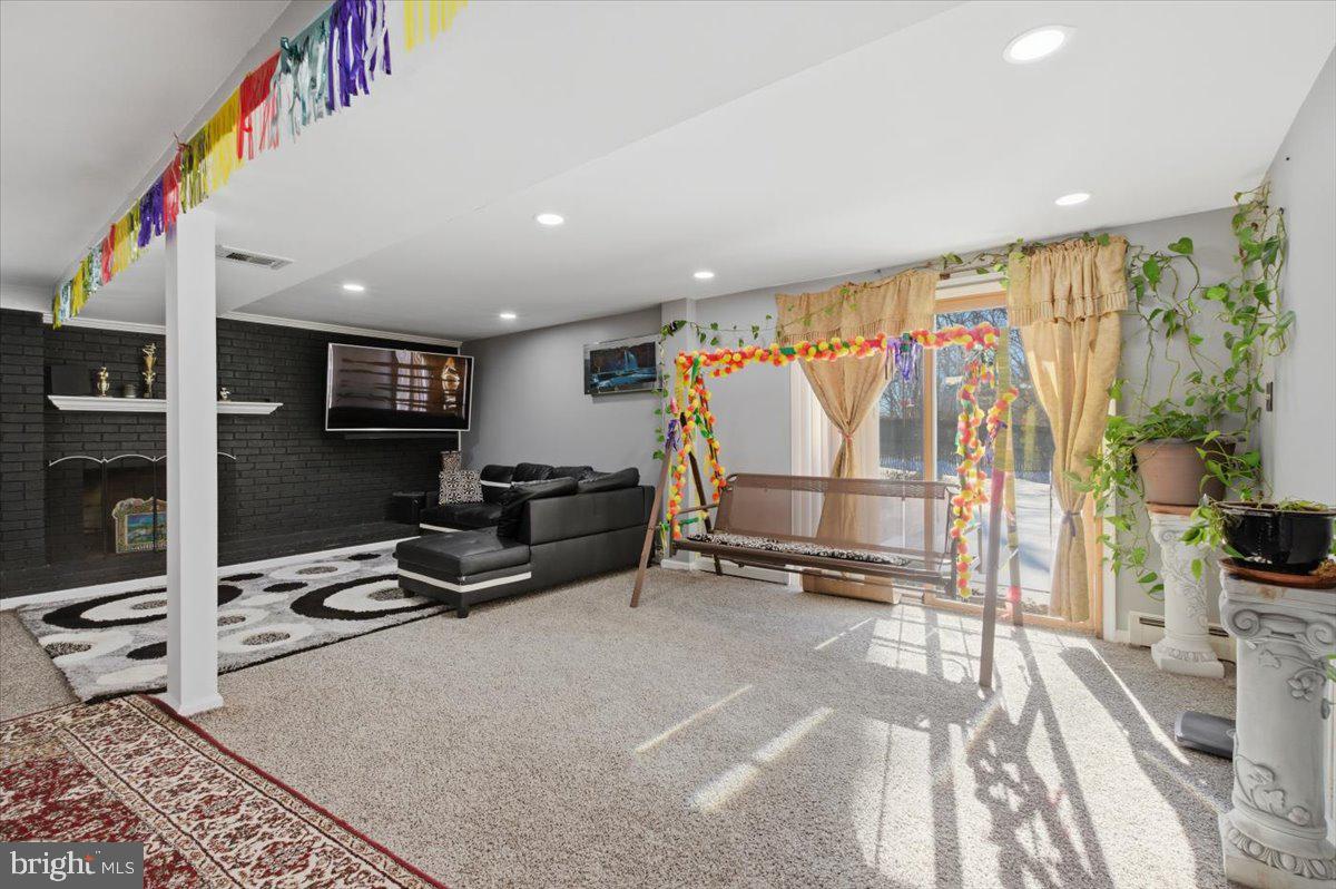 DALE CITY - Residential