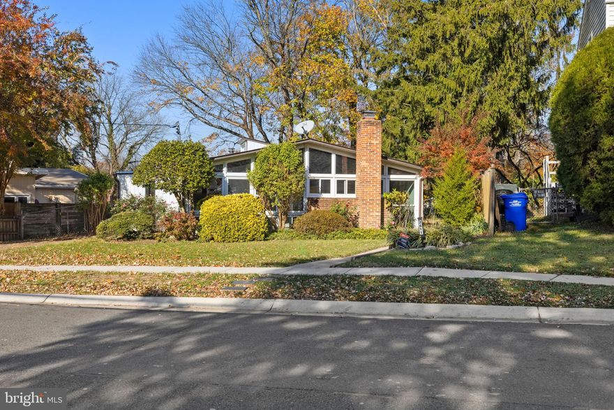 ***OFFERS DUE TUESDAY 11/23 at 4:00 PM*** Welcome to 2611 Henderson Ave, a beautiful and charming 1,106 sqft residence in Silver Spring, Maryland with 3 Bedrooms, 1 Bath, a fireplace, and a large back yard. 

Lovingly maintained and meticulously presented, this gorgeous home is move-in ready and perfect for comfortable living and formal entertaining alike. The residence boasts abundant natural light and a gracious flow with well-proportioned living spaces accented by gleaming hardwood floors. The dining room accommodates a variety of multi-sized furnishing, and the kitchen features granite countertops. A beautiful and large backyard is found to entertain your family, friends and/or pets. 
2611 Henderson is a 20-minute walk to Wheaton Metro Stop and many shops/restaurants.