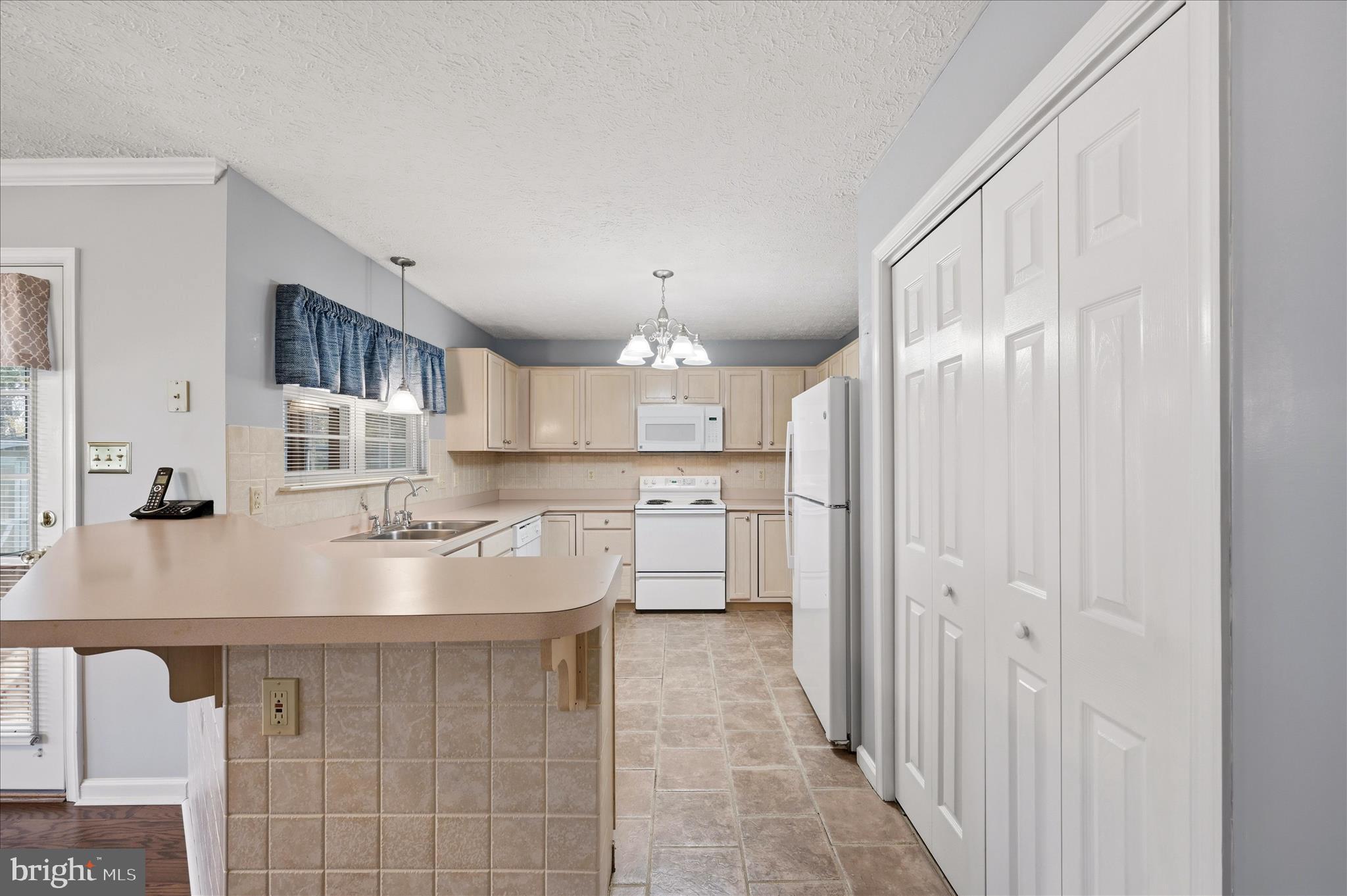 CHAPEL HILL - Residential