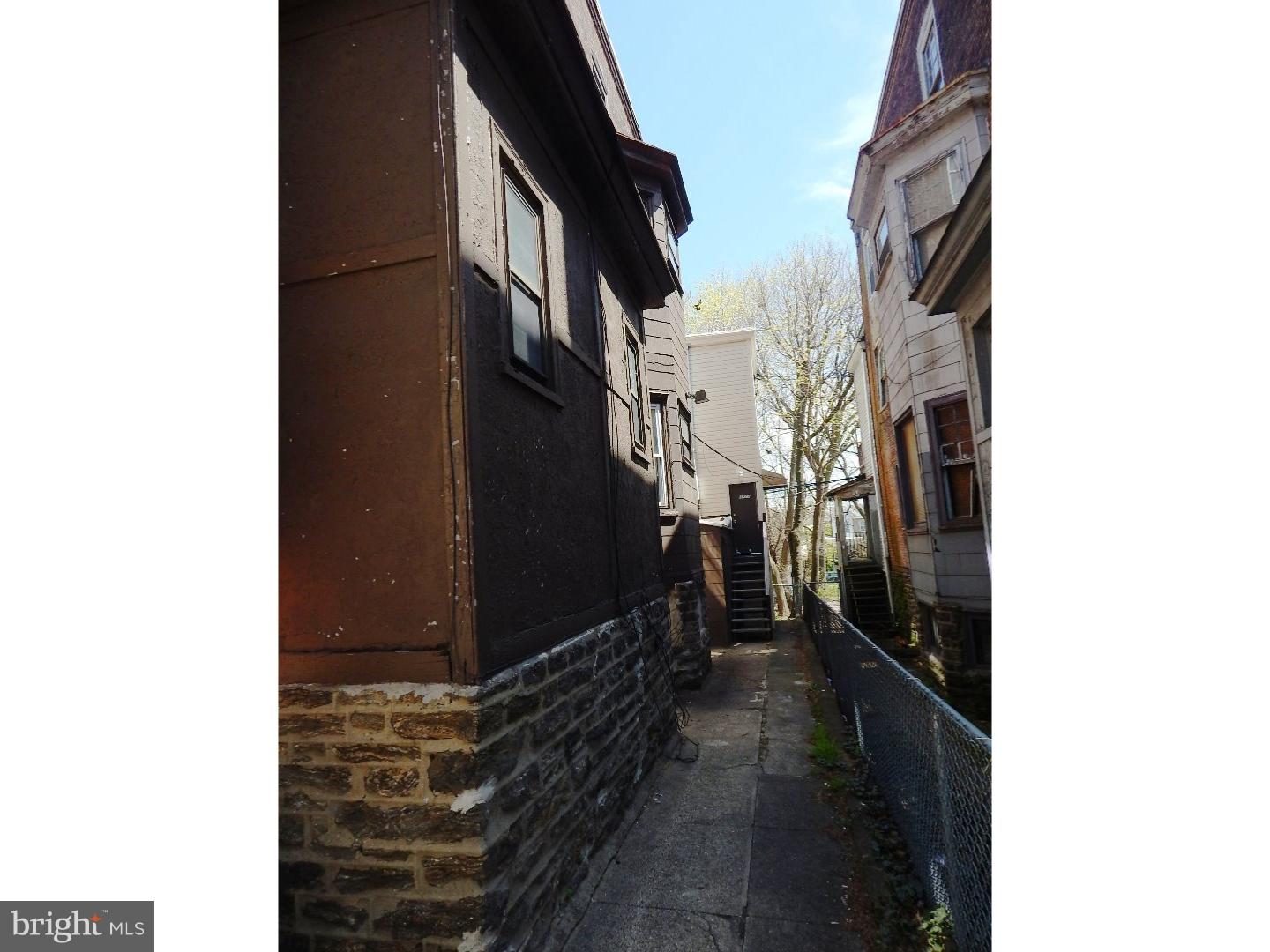 LOGAN - Residential Lease