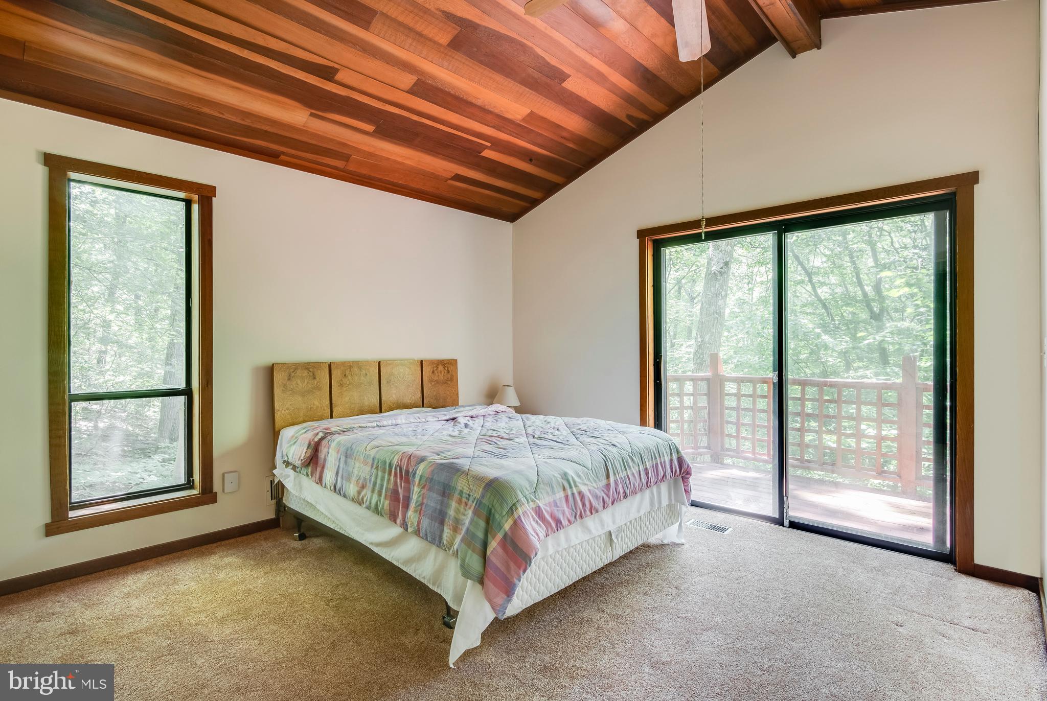 HARBOR OAKS - Residential