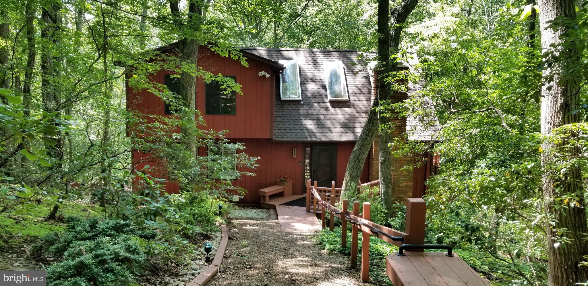 HARBOR OAKS - Residential