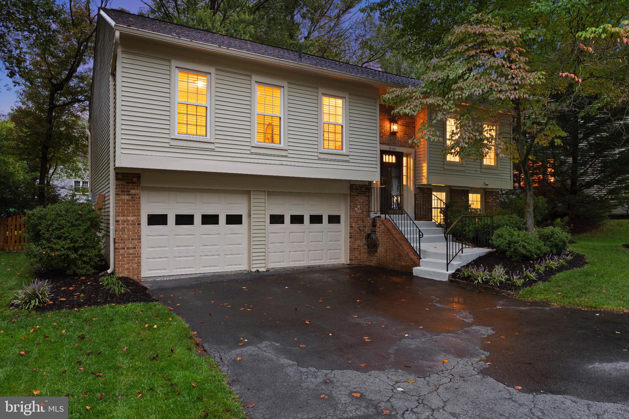 6101 DORY LANDING COURT