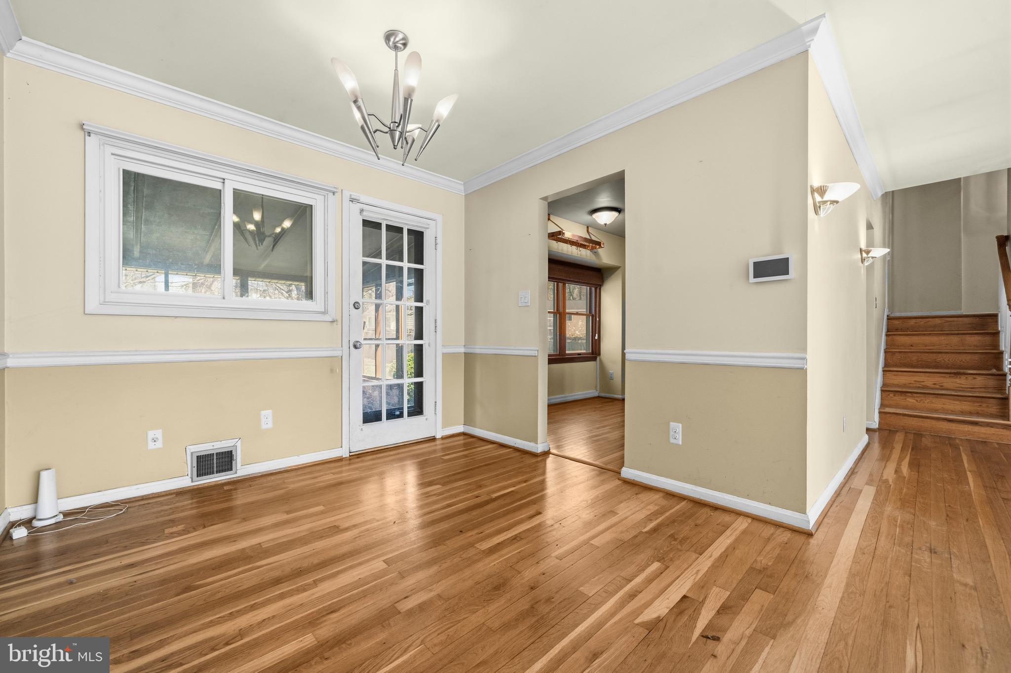 ANNANDALE TERRACE - Residential