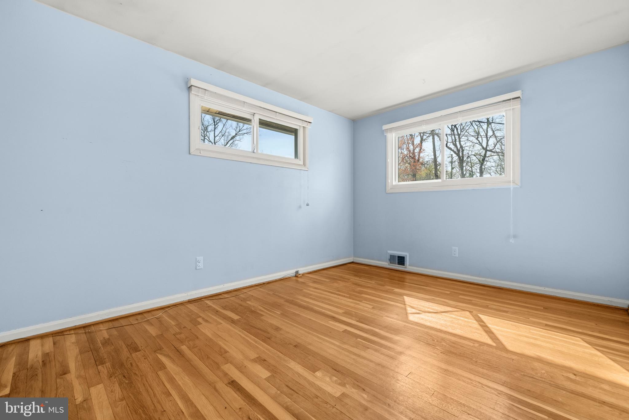 ANNANDALE TERRACE - Residential