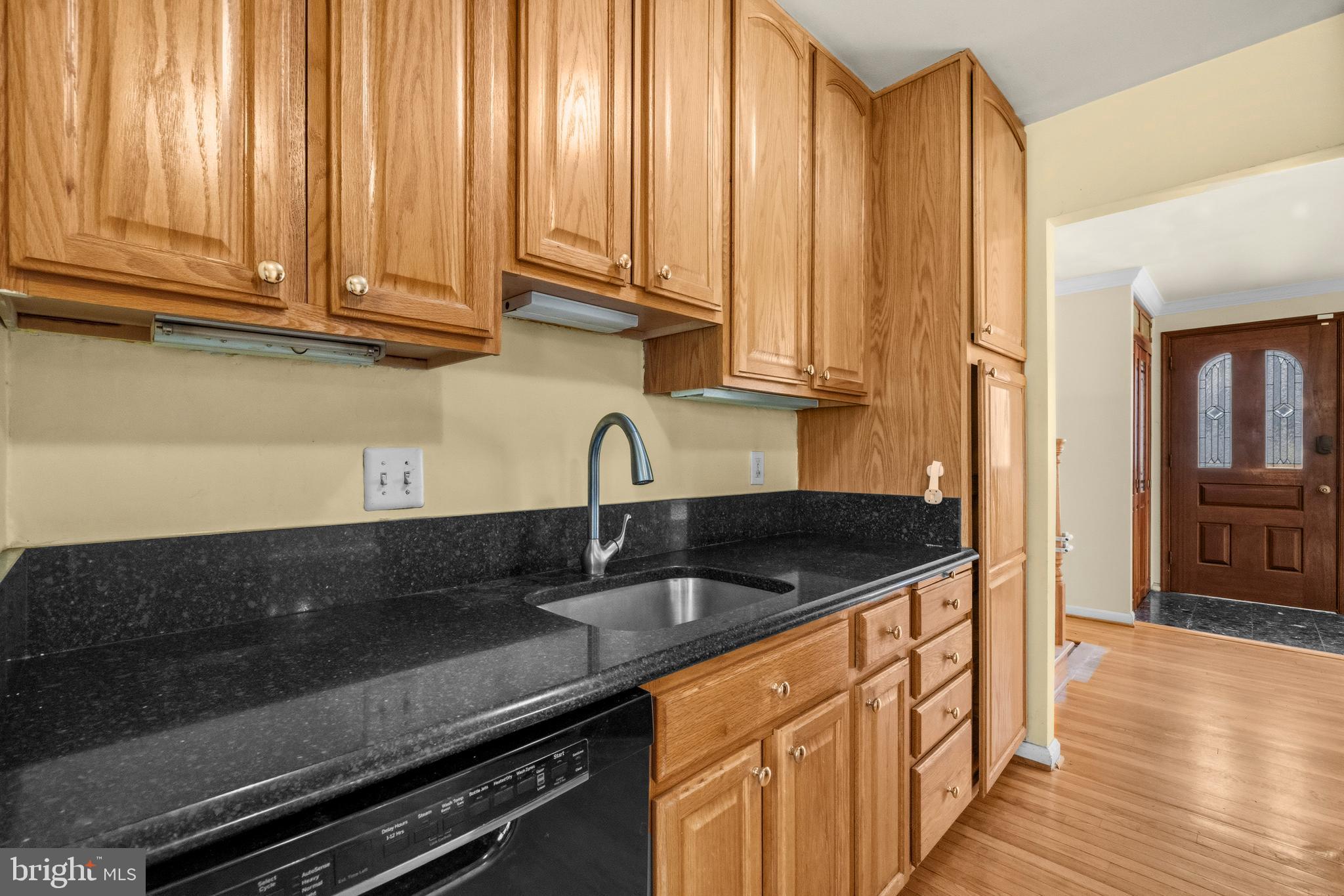 ANNANDALE TERRACE - Residential