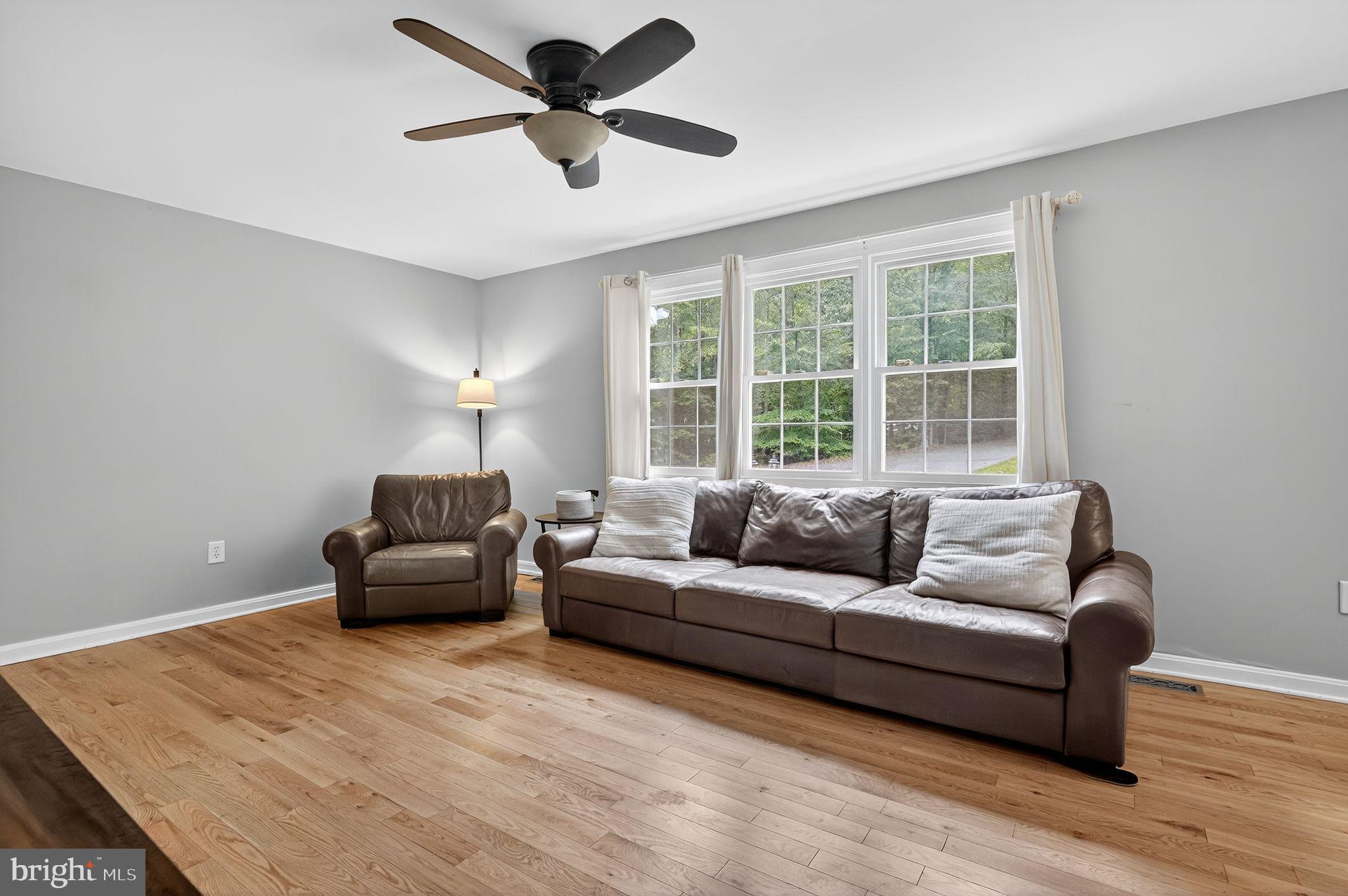 2196 HALLMARK COURT