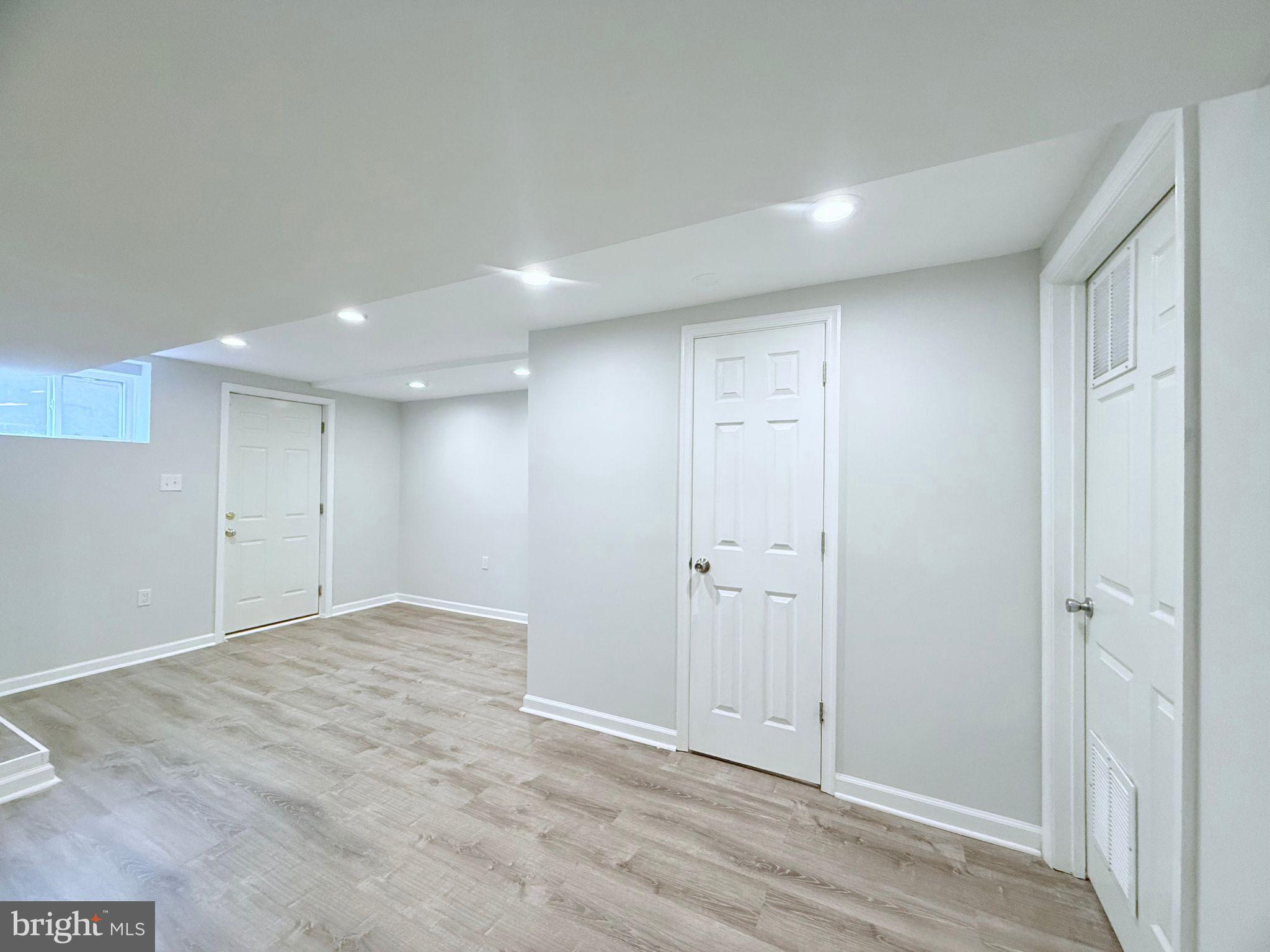 KINGS PARK - Residential