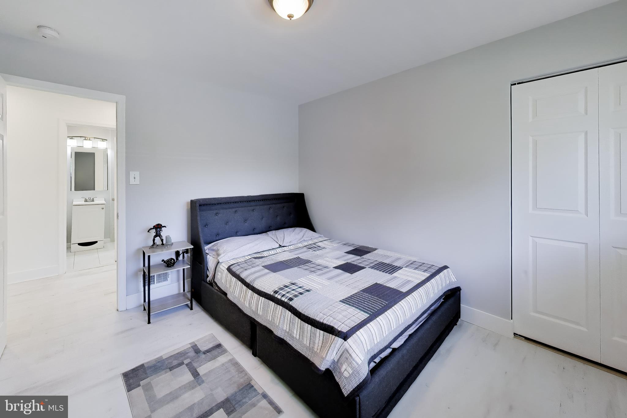 KINGS PARK - Residential