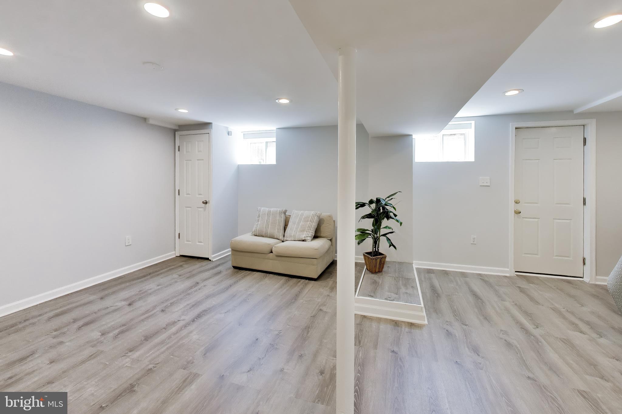 KINGS PARK - Residential