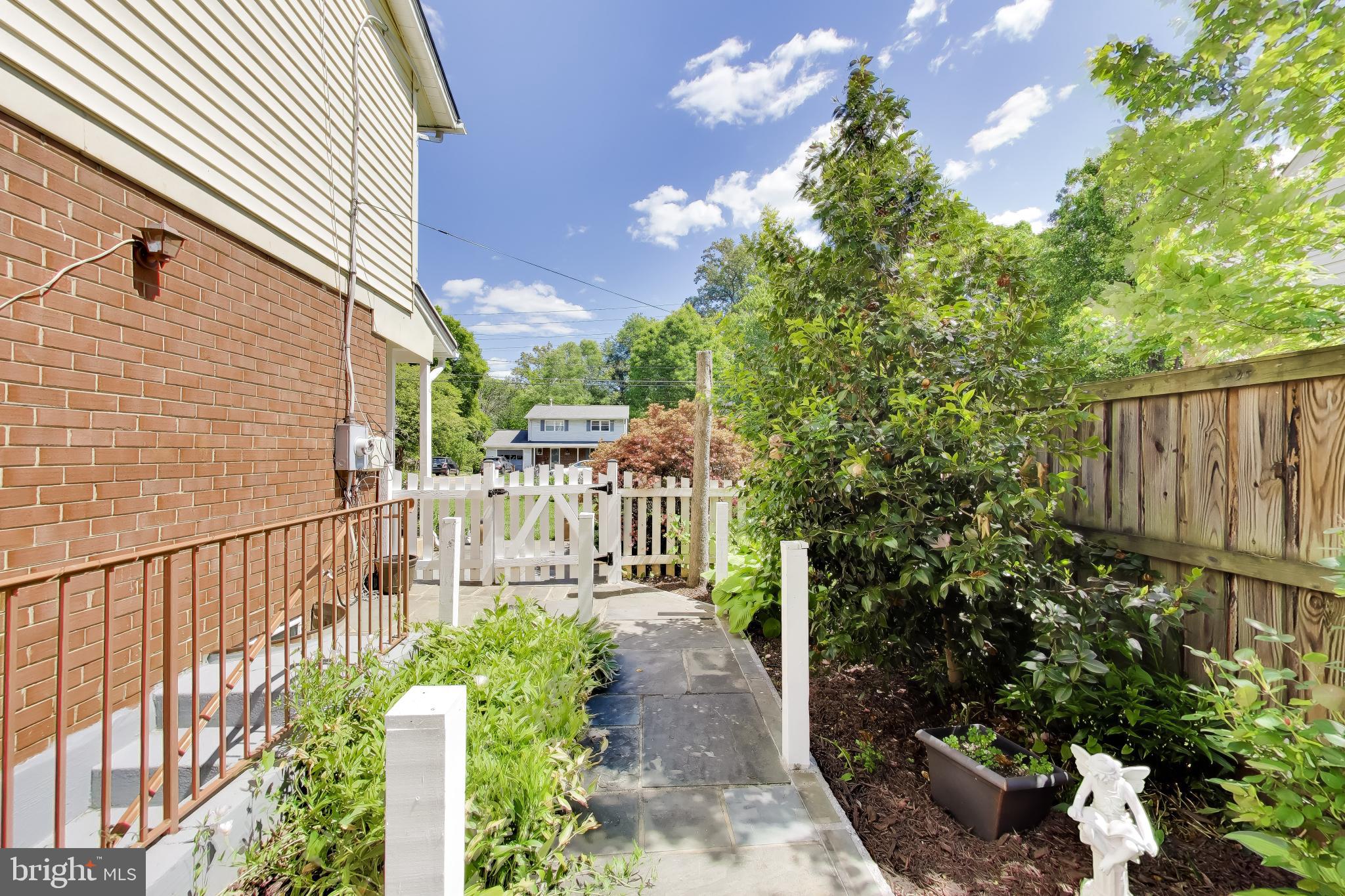 KINGS PARK - Residential