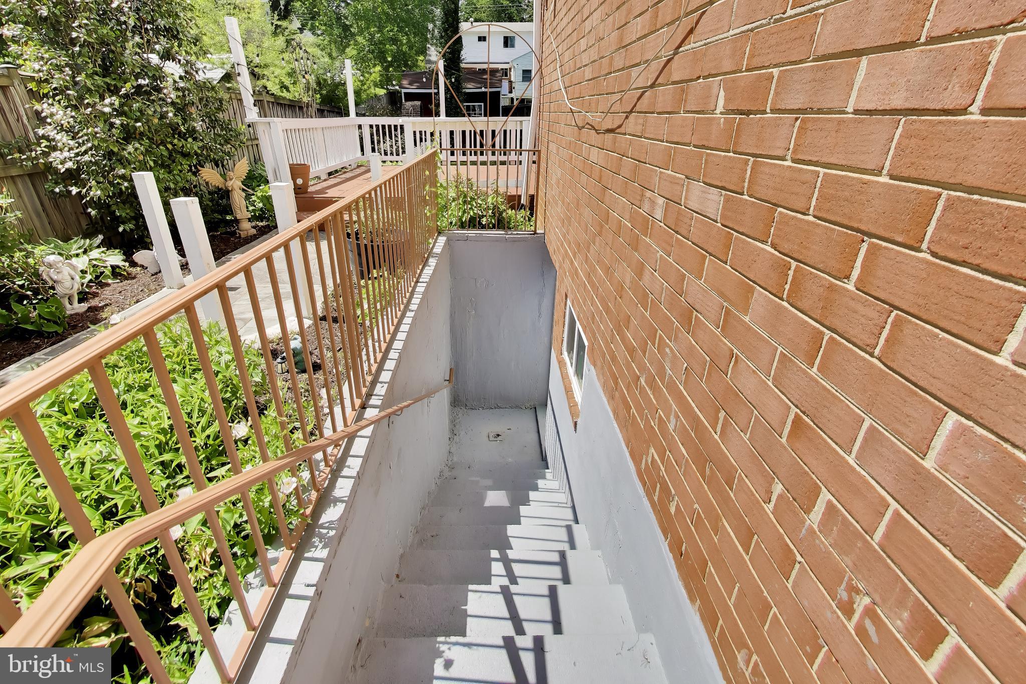 KINGS PARK - Residential