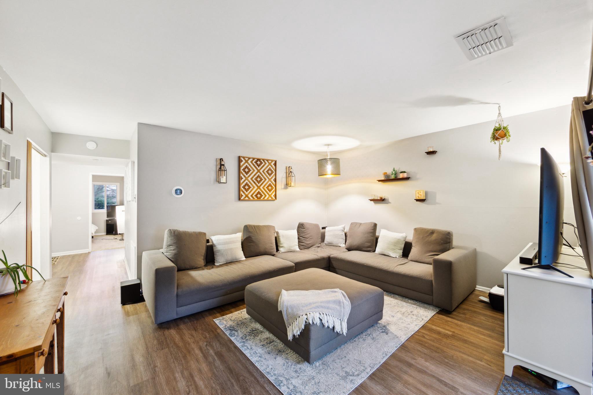 THE MEADOWS - Residential
