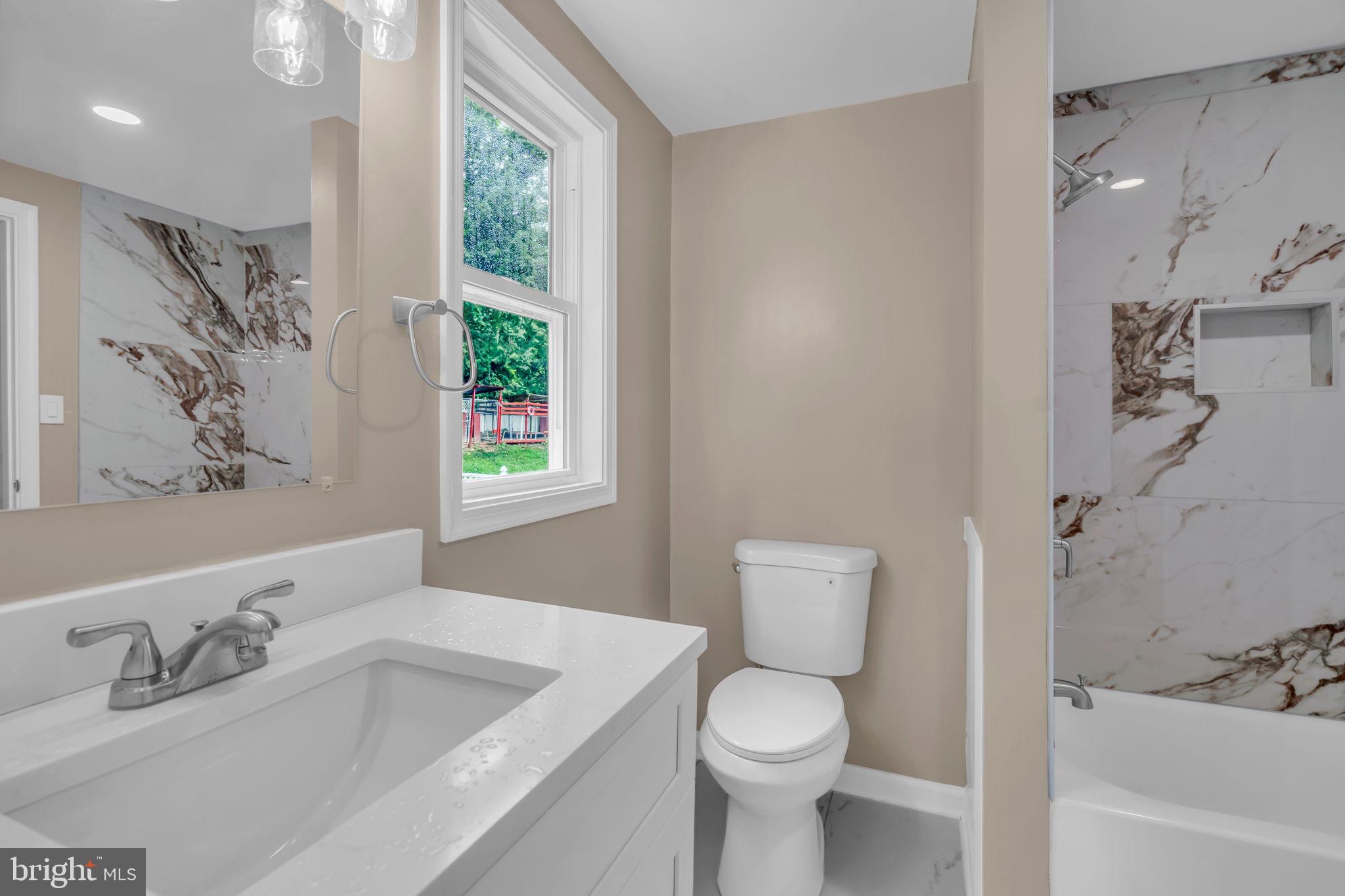 RIVER RIDGE ESTATES - Residential