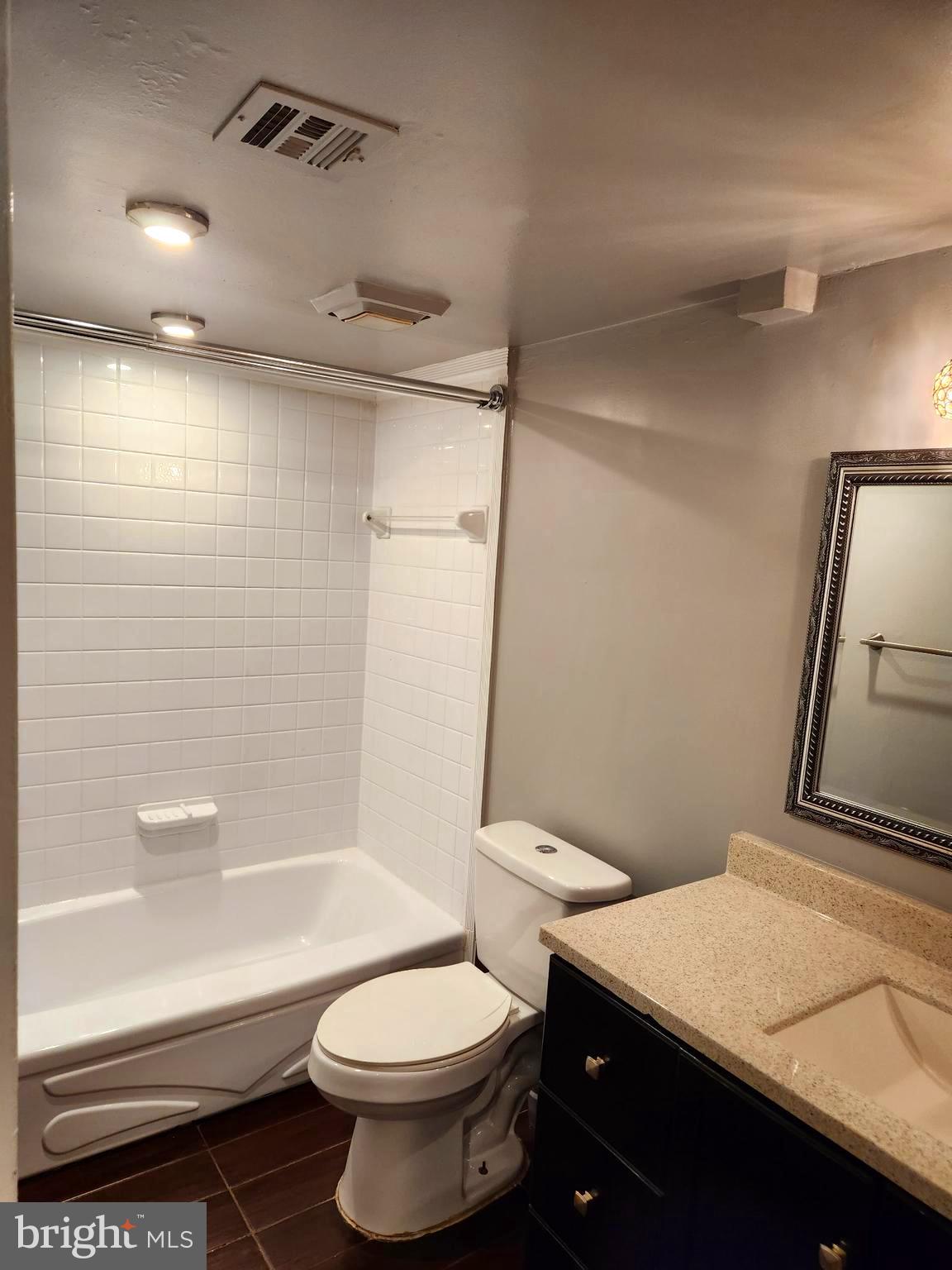 CHELSEA WOODS CONDO - Residential