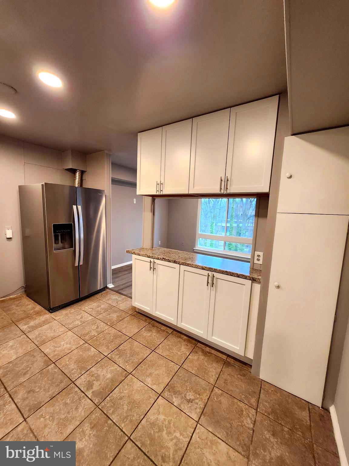 CHELSEA WOODS CONDO - Residential