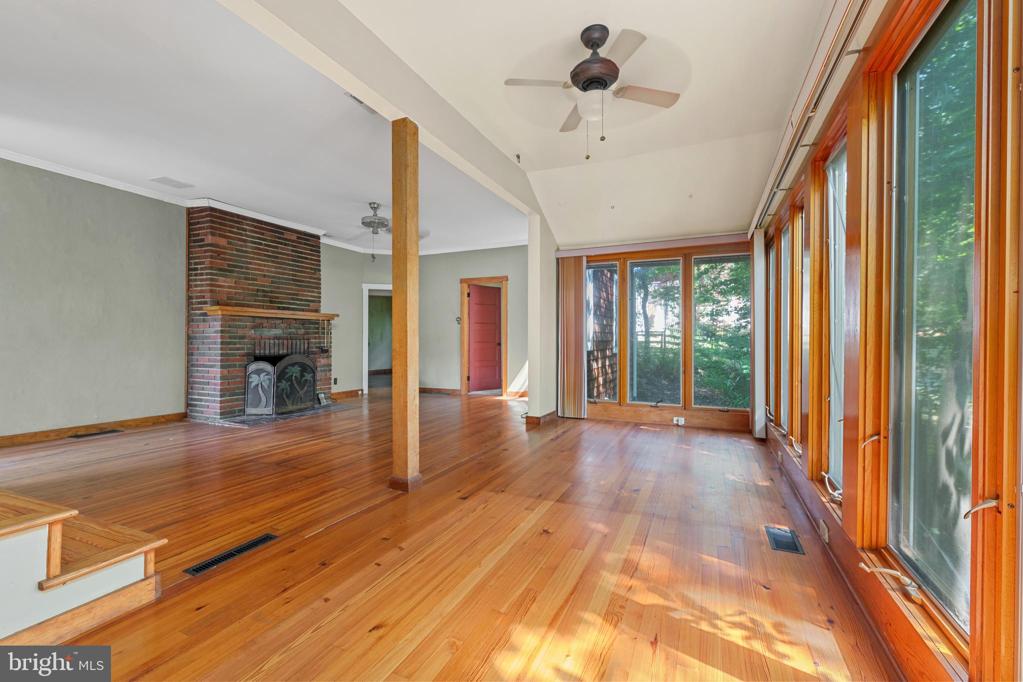 PINES ON THE SEVERN - Residential