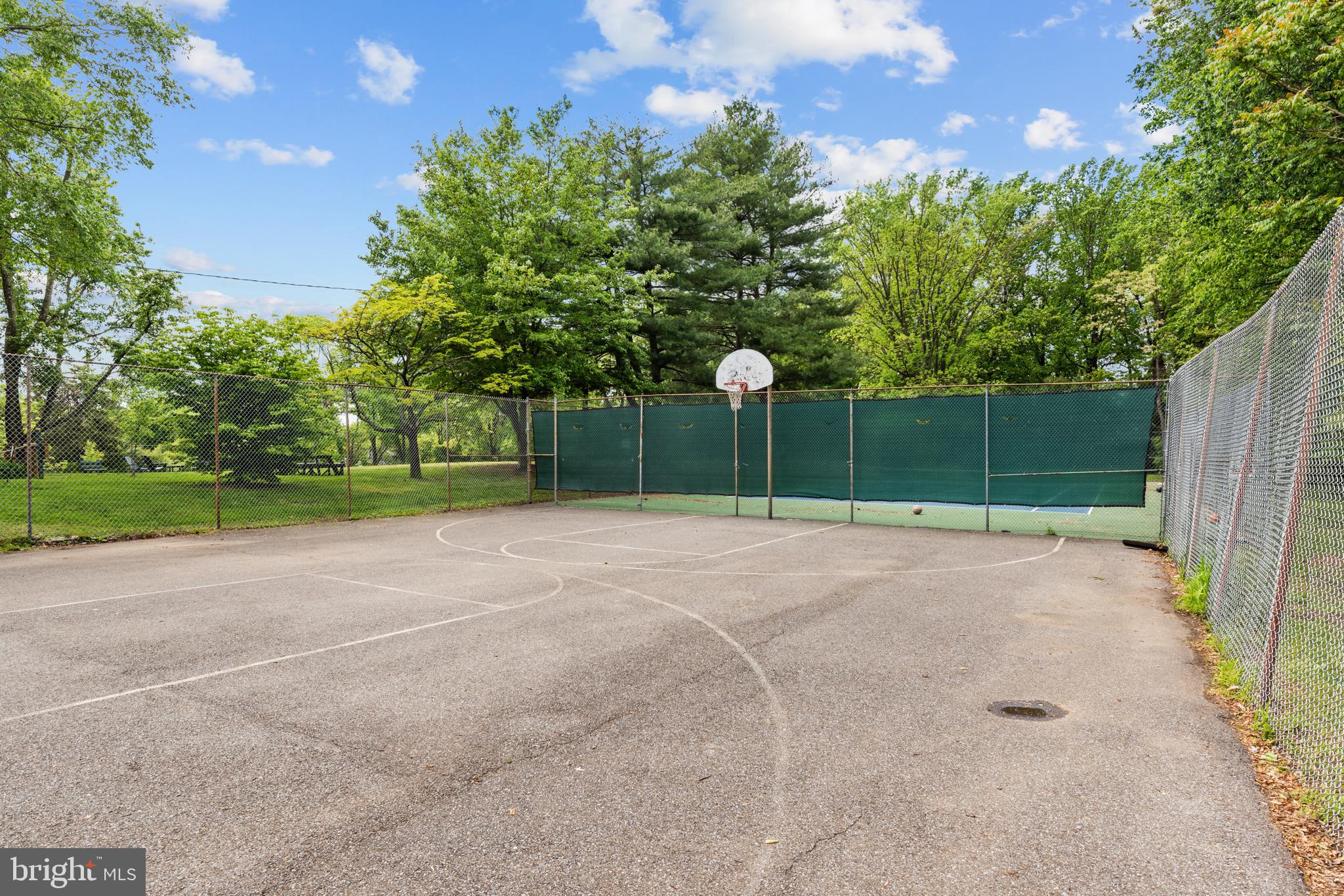 PINES ON THE SEVERN - Residential