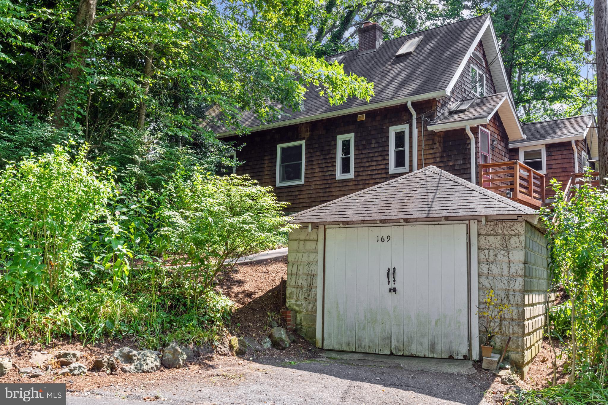 PINES ON THE SEVERN - Residential